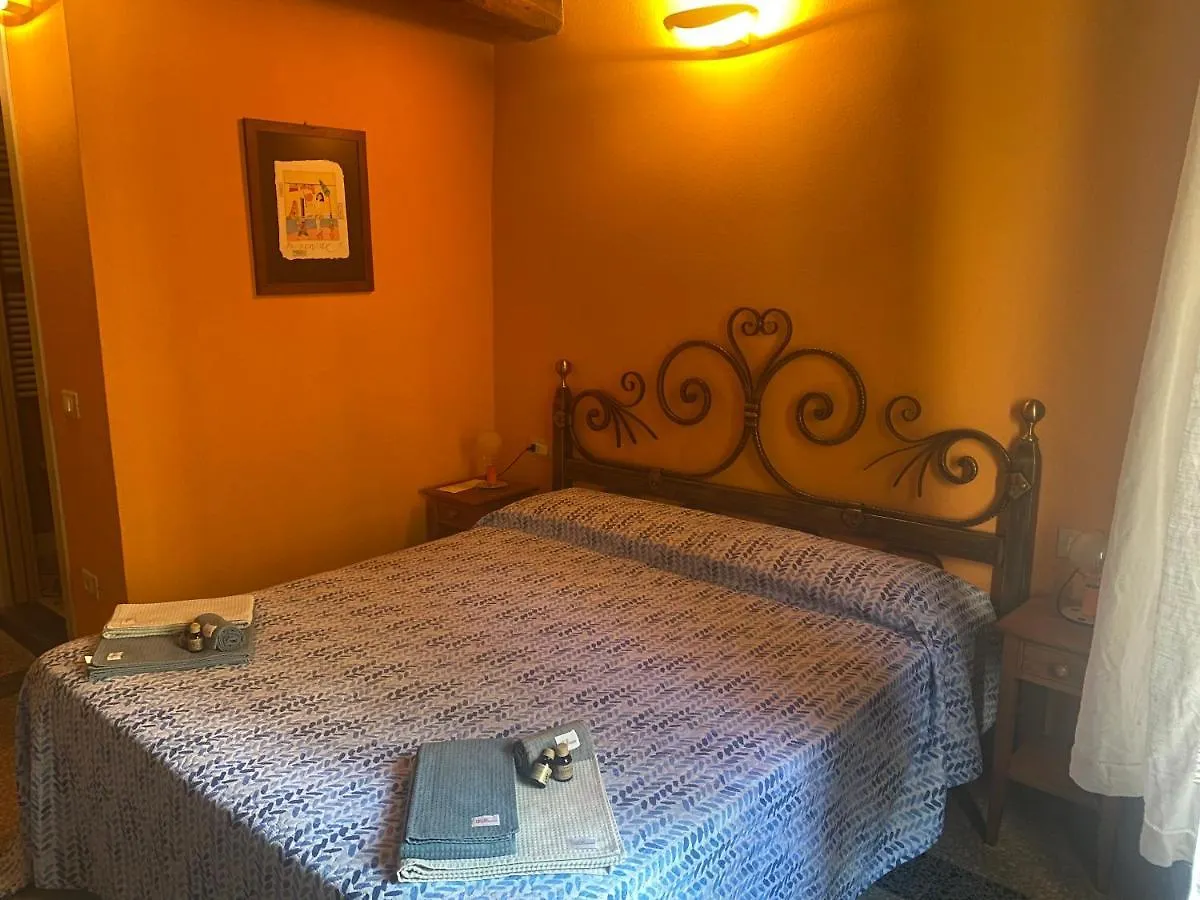Ca Della Valletta Riomaggiore 0*,